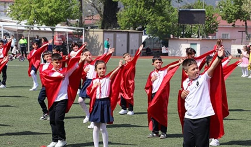 OSMANELİ’DE 23 NİSAN COŞKUSU YAŞANDI