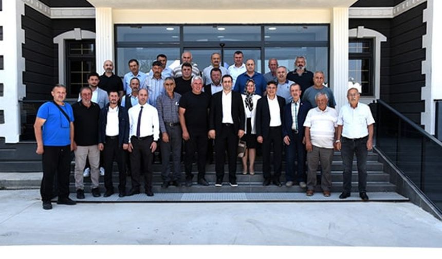 SÖĞÜT MUHTARLARINDAN KAYMAKAM ÖMER FARUK TUNCER’E VEDA YEMEĞİ
