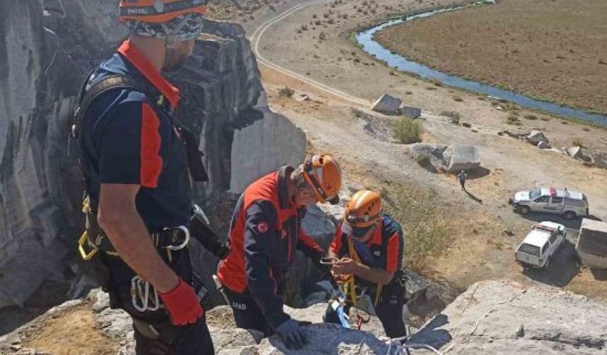 AFAD’dan keçi kurtarma operasyonu