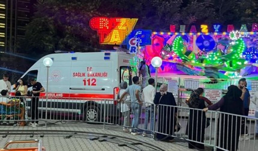 Lunaparktaki oyuncakta fenalaşan şahıs hastaneye kaldırıldı