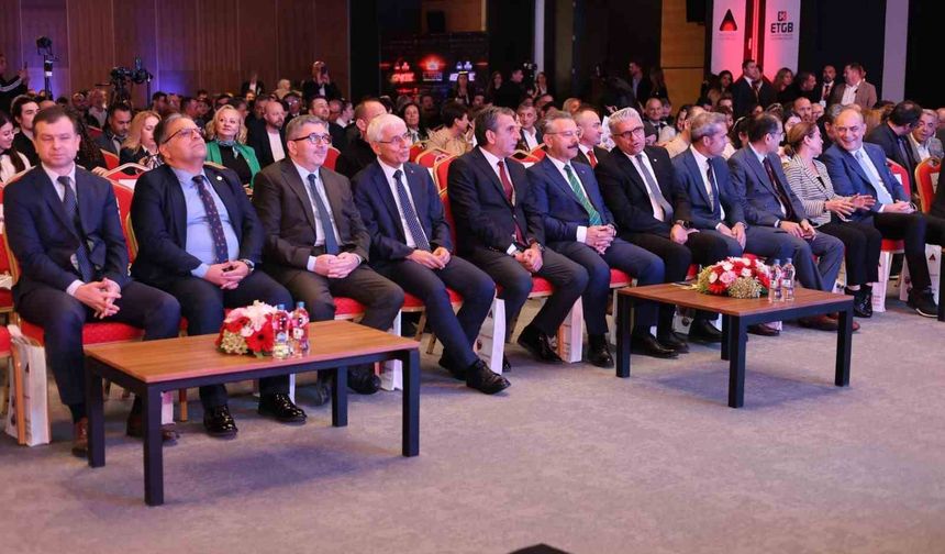 BŞEÜ, Eskişehir’de girişimcilik zirvesine katıldı