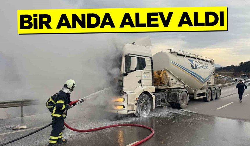 Bilecik’te seyir halindeki beton mikseri bir anda alev aldı