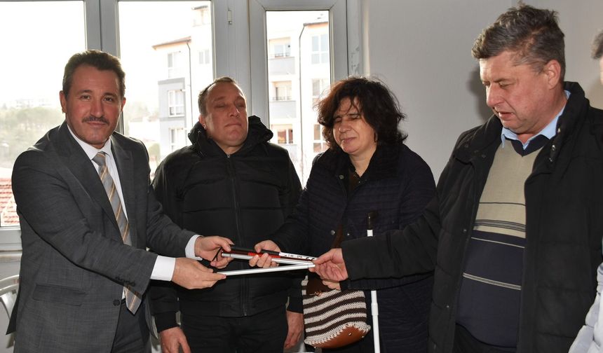 BEYAZ BASTON GÖRME ENGELLİLER HAFTASI’NDA ANLAMLI ZİYARET