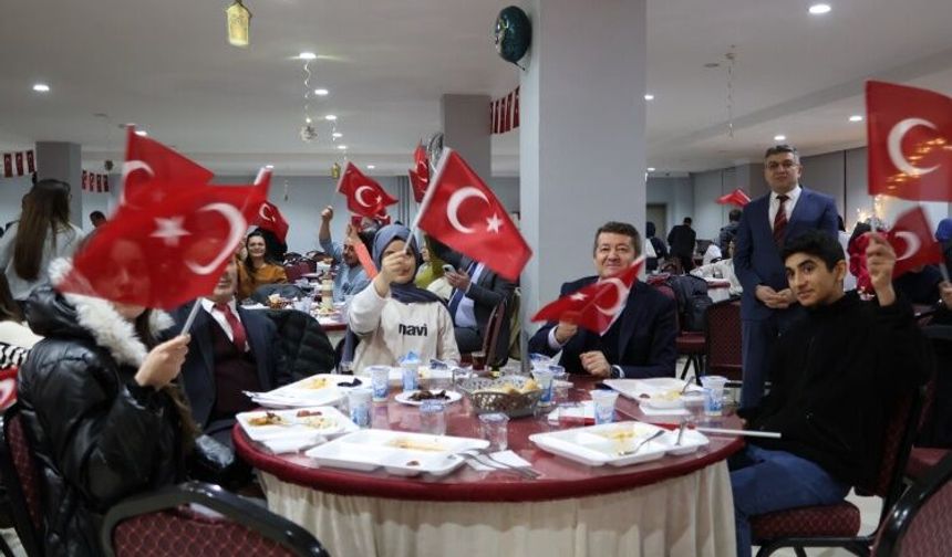 Pazaryeri’nde “Maarifin Kalbinde Ramazan” İftarı