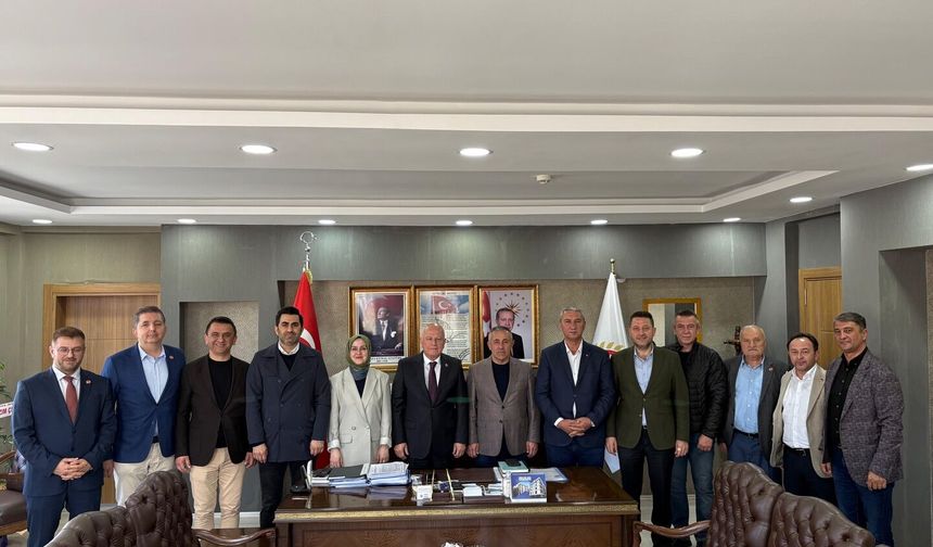 AK Parti’den İl Genel Meclis Başkanına Tebrik Ziyareti