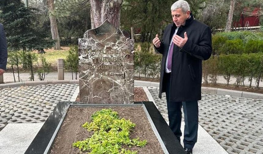 Başkan Ocak: “Alparslan Türkeş’i Rahmet ve Minnetle Anıyorum”