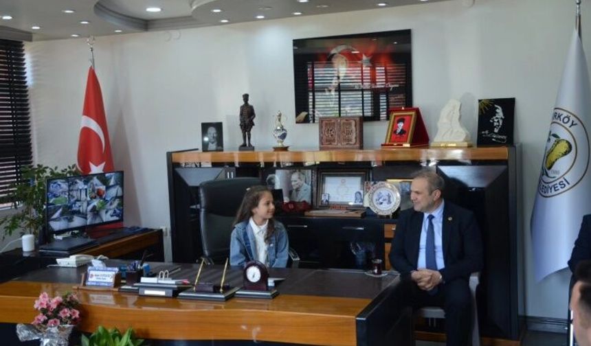 Bayırköy’de Başkan Koltuğu Öğrenciye Emanet