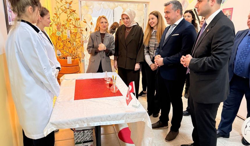 Osmaneli’de Miniklere Kimya Şenliği