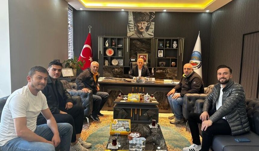 Belediye’de şampiyonluk ziyareti