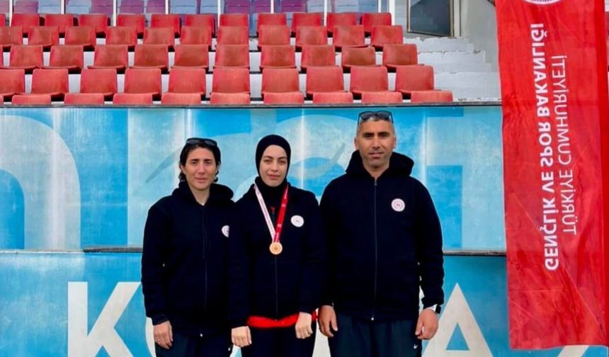 Bilecikli atlet Türkiye üçüncüsü oldu