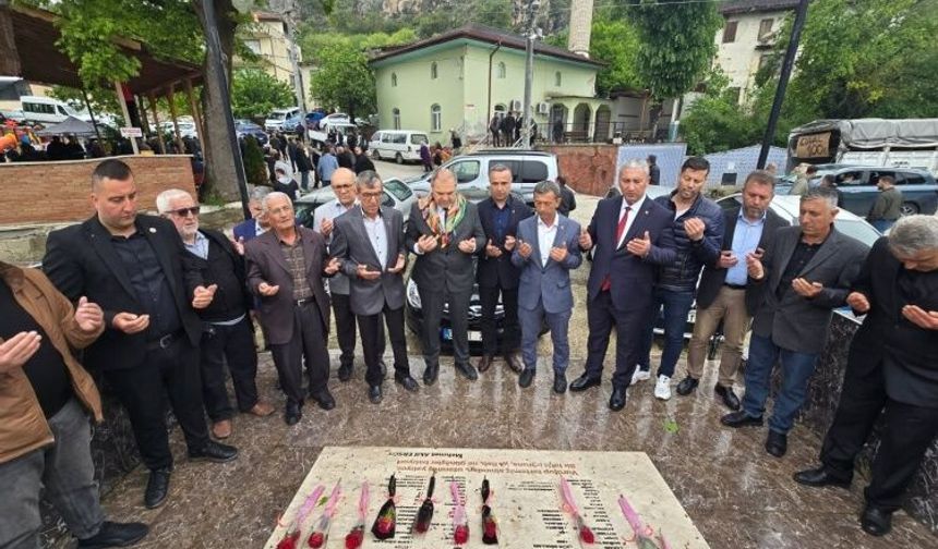 Hıdırellez Coşkusu Yağmura Rağmen Yaşandı