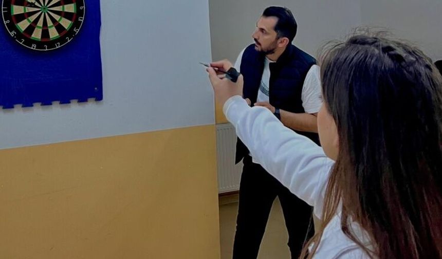 Liseler Arası Dart Turnuvası Tamamlandı
