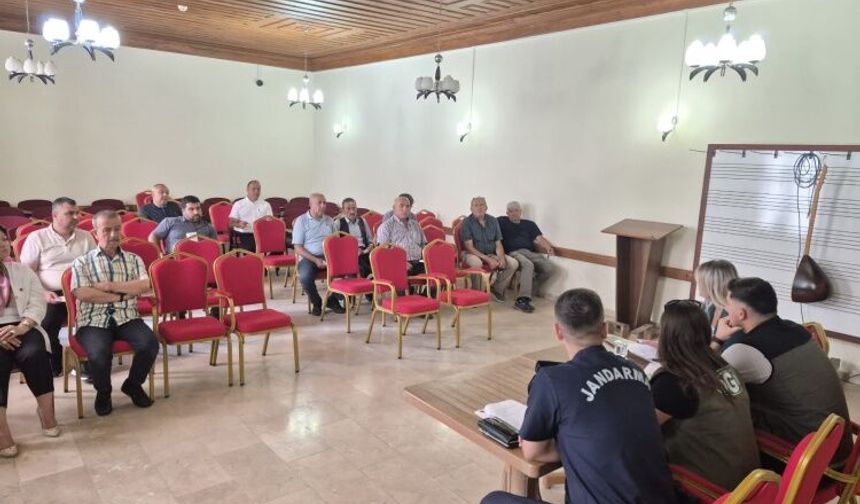 Söğüt’te Muhtarlara “Güvenli Gelecek” Bilgilendirmesi