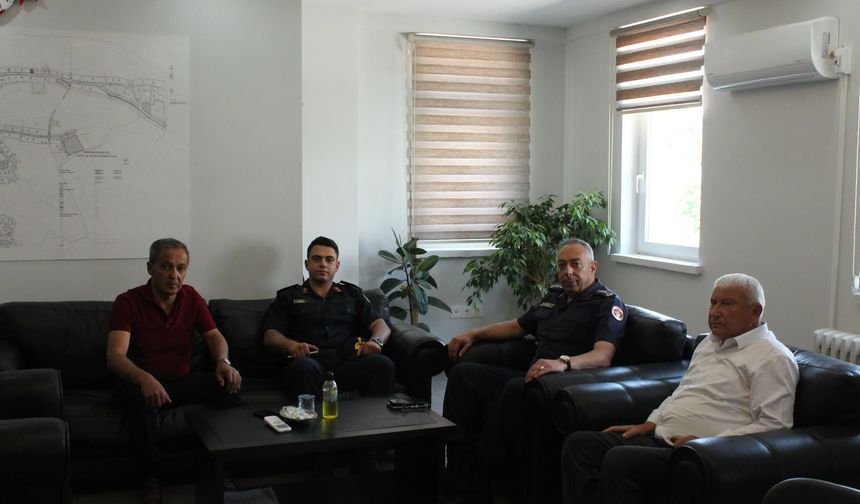 İl Jandarma Komutanı Ali Vanlı'dan Başkan Özden'e Ziyaret