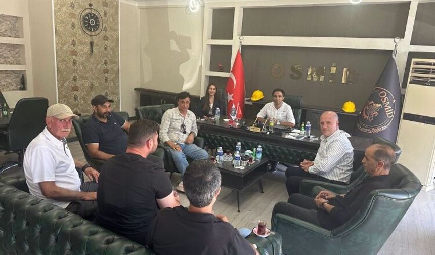 Başkan Torun'dan Osmaneli Müteahhit ve İş Adamları Derneği'ne Ziyaret