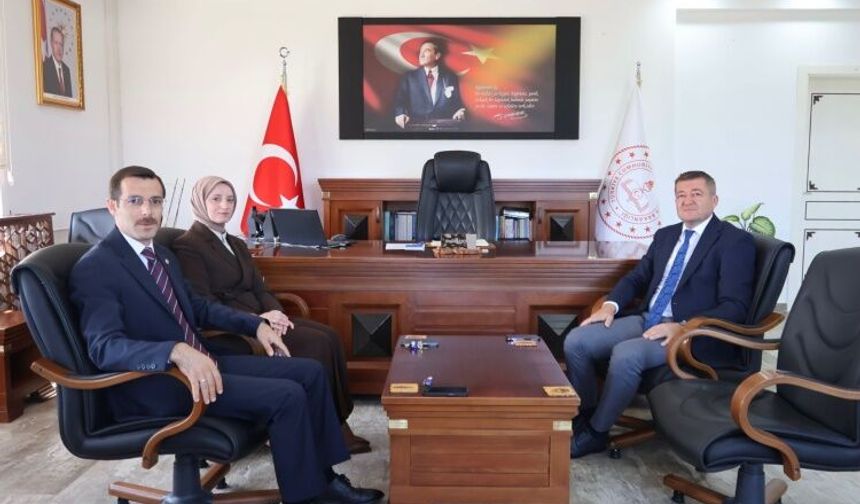 Kaymakamlardan İl Millî Eğitim Müdürü Şimşek’e Ziyaret