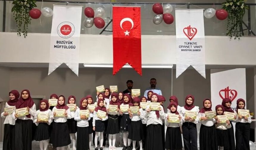 Yeşilkent’te Yaz Kur’an Kursu Kapanış Coşkusu