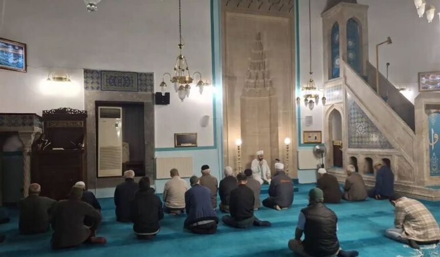 Bozüyük’te Gaziler Günü İçin Sabah Namazında Buluşuldu