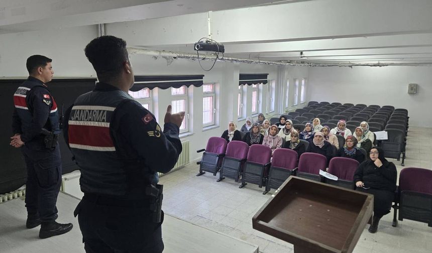 Bilecik’te jandarmadan velilere hayati uyarılar