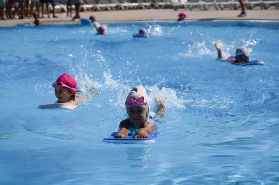 307 Öğrenci Yaz Spor Okullarından Mezun Oldu 245