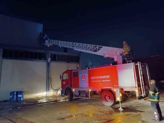 Bilecik’te Fabrika Yangını 259