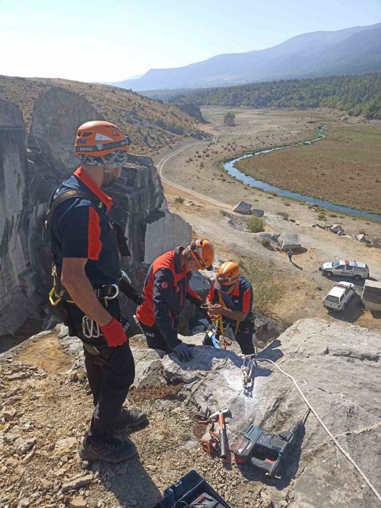 Kütahya’da Afad’dan Keçi Kurtarma Operasyonu 342
