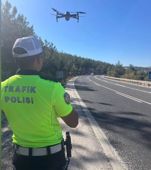 Bilecik’te Hava Destekli Trafik Denetimi 20 Araca Ceza 2403