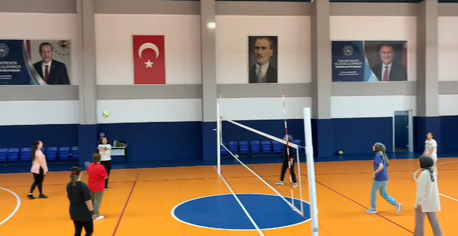 Bilecikte Kadınlar Filede Buluştu 2470