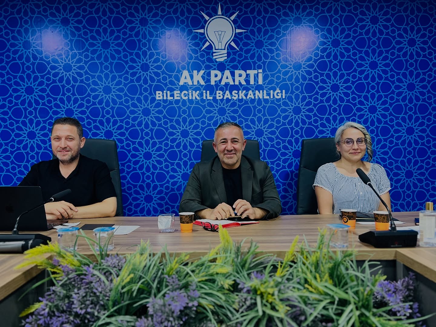 İl Yürütme Kurulu Toplandı 1232
