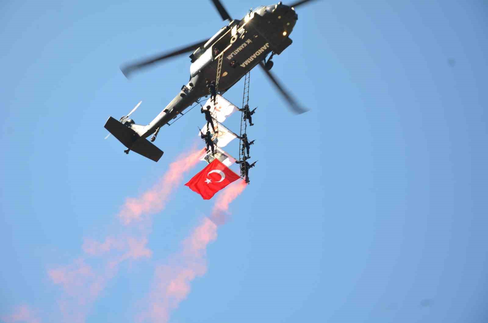 Jandarma Genel Komutanlığı Merasim Bölüğü Gösterisi Nefes Kesti 1750