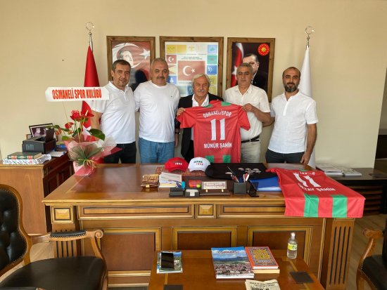 Munur Sahin 039 E Buyuk Onur 2560 (1)