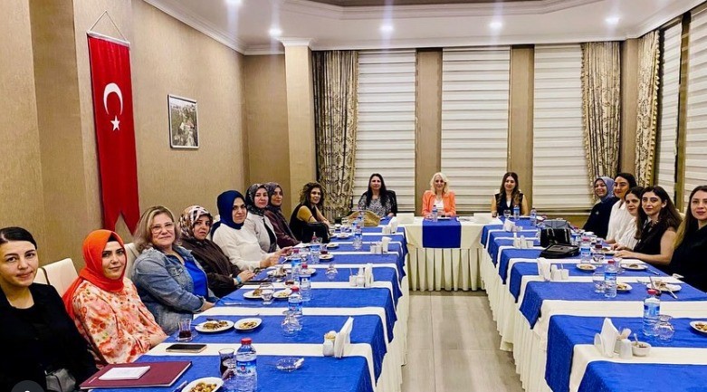 Polis Eşleri Derneği Bilecik Şubesi’nde Olağanüstü Genel Kurul Gerçekleştirildi 2506