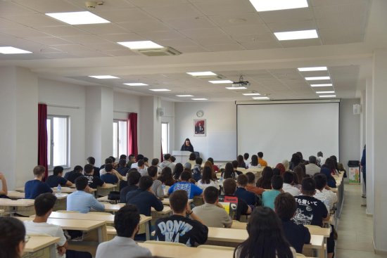 Tıp Fakültesinde İlk Ders Heyecanı 1241