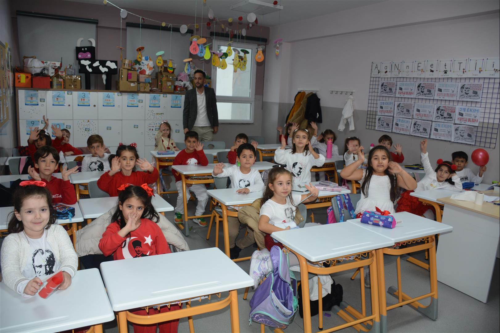 ( 1. Sayfa) Açı Koleji’nde Coşku Dolu 29 Ekim Kutlaması 4495