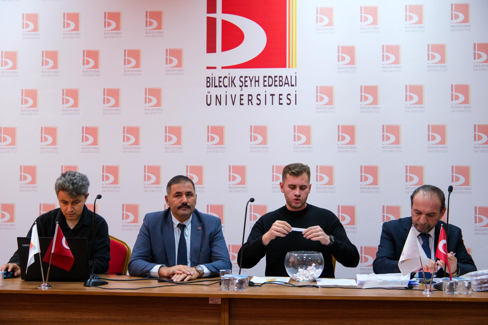 3 Bin 478 Öğrenci Başvurdu 4340 (1)