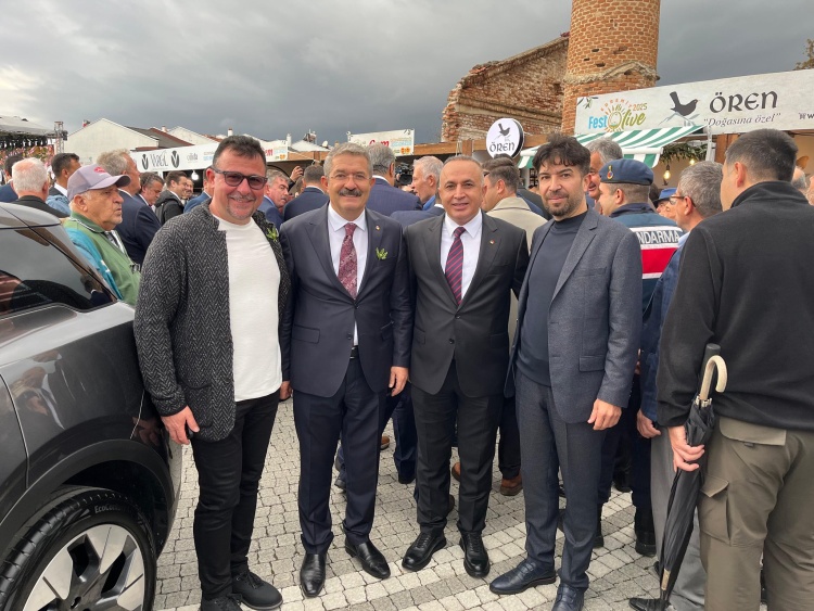 B O Z U Y U K T S O H E Y E T I Z E Y T I N Y A G I F E S T I V A L I N D E 4504