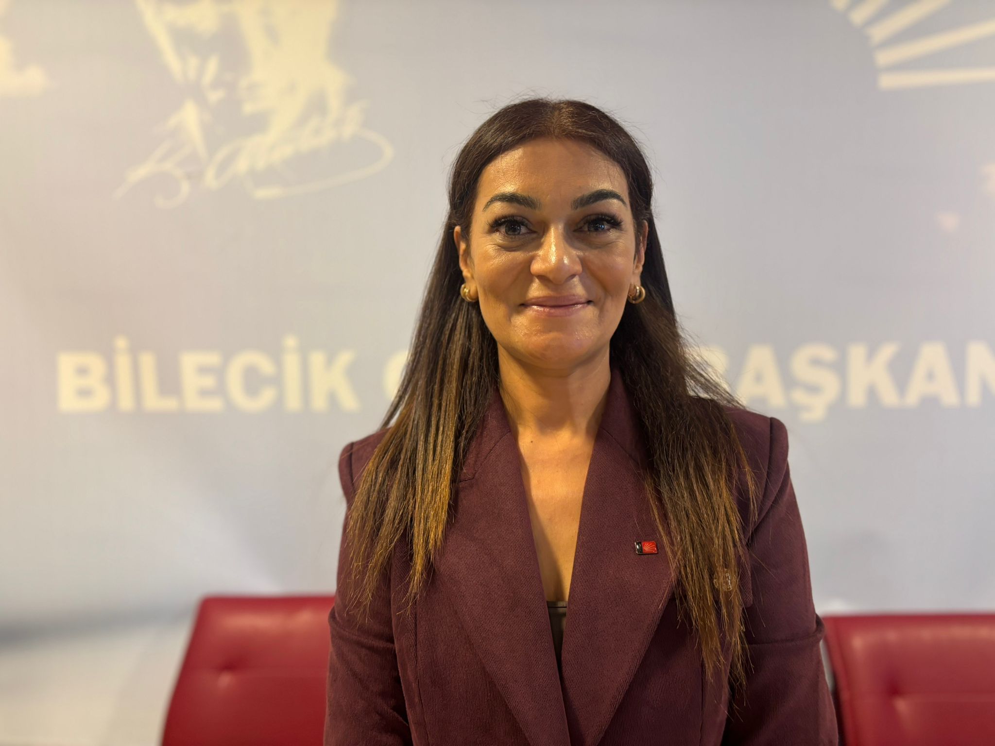 Berna Pamukçudan Gövde Gösterisi 3147