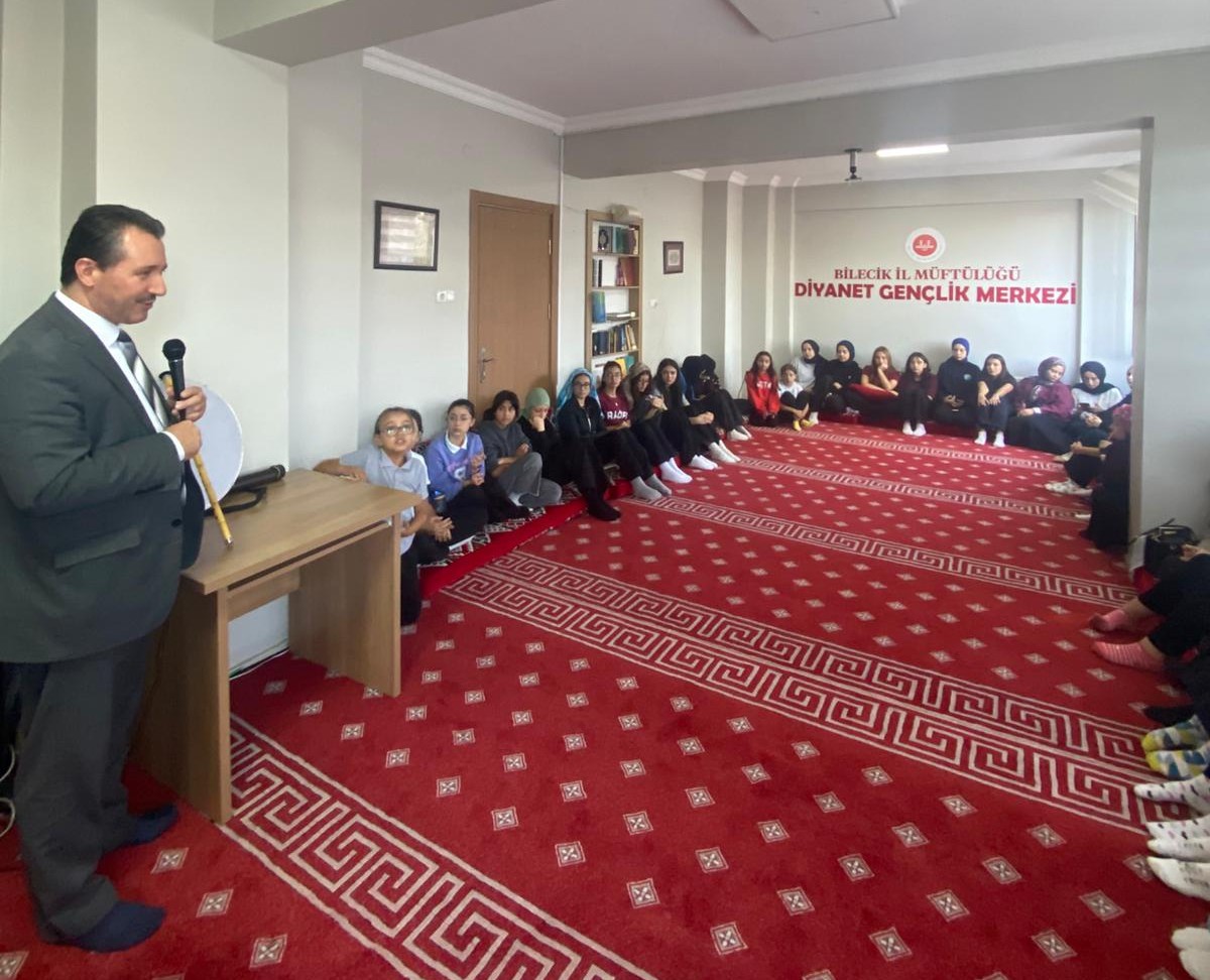 Bilecikli Genç Yüreklerden Dünyaya Can Suyu 2881 (1)