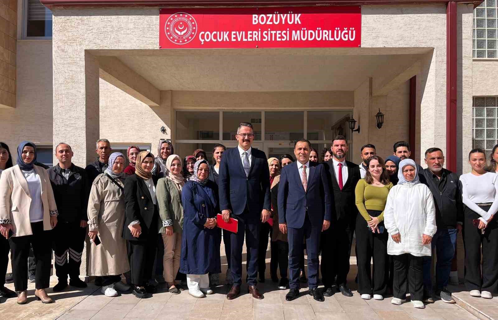 Bilecik’te Çocuk Evleri Sitesi Müdürlüğü’nde Anlamlı Buluşma 2754