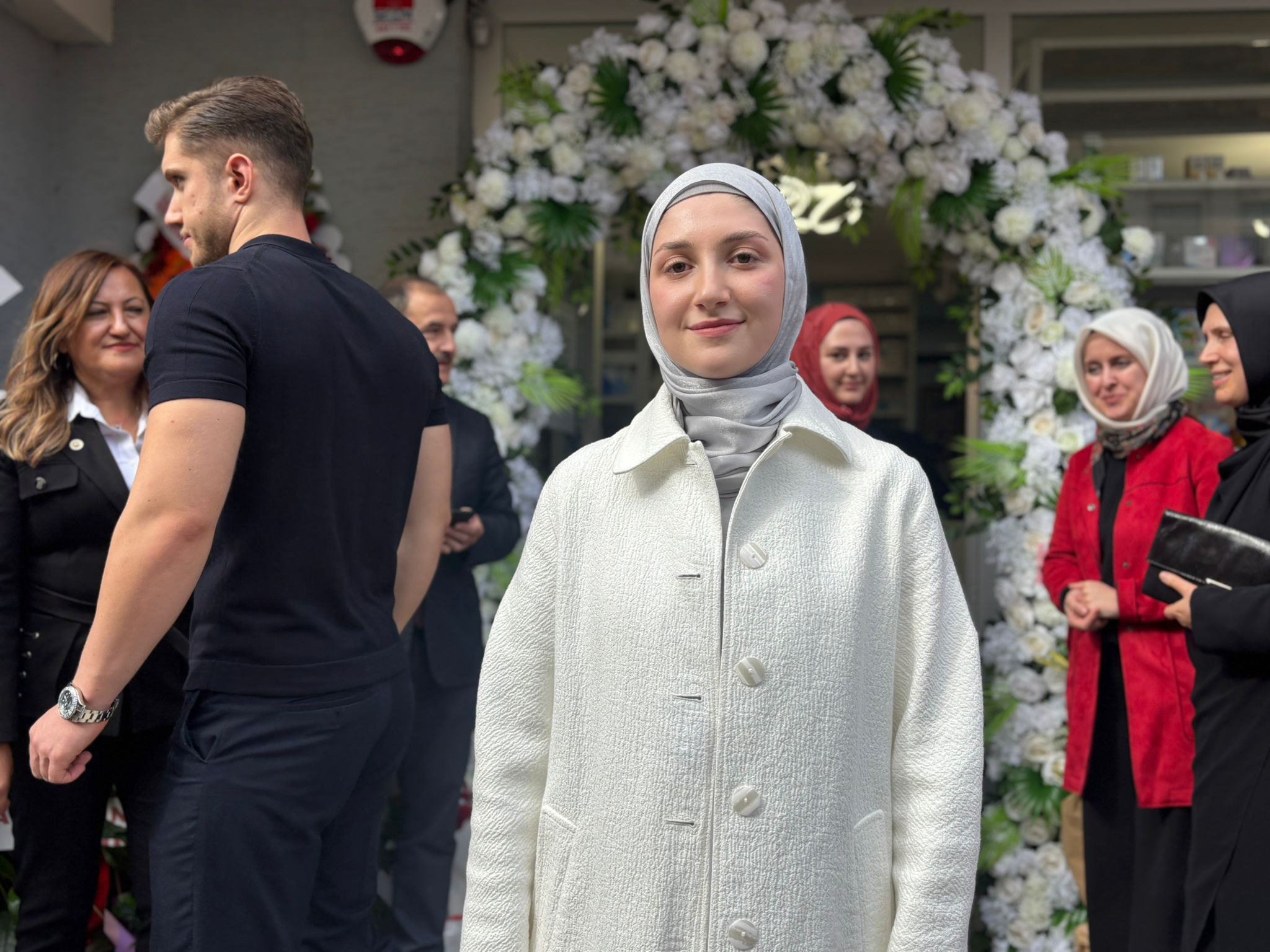 Bilecik’te Zehra Eczanesi Açıldı 4298