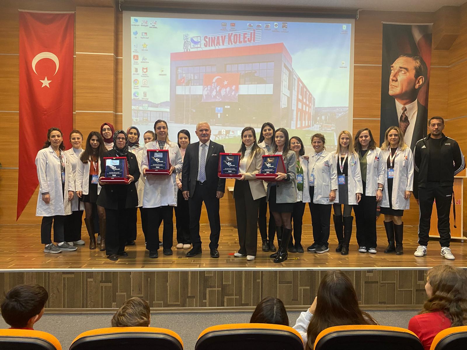 Bozüyük Sinav Eği̇ti̇m Kurumlarina 4K Başari Ödülü 3993
