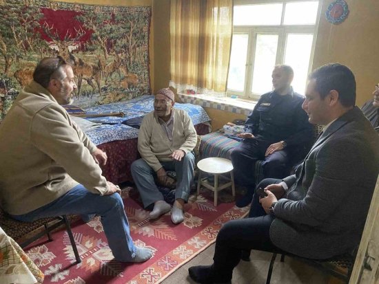 C U M H U R I Y E T L E A Y N I Y A S I P A Y L A S A N V A T A N D A S L A R A V E F A B U L U S M A S I 4658