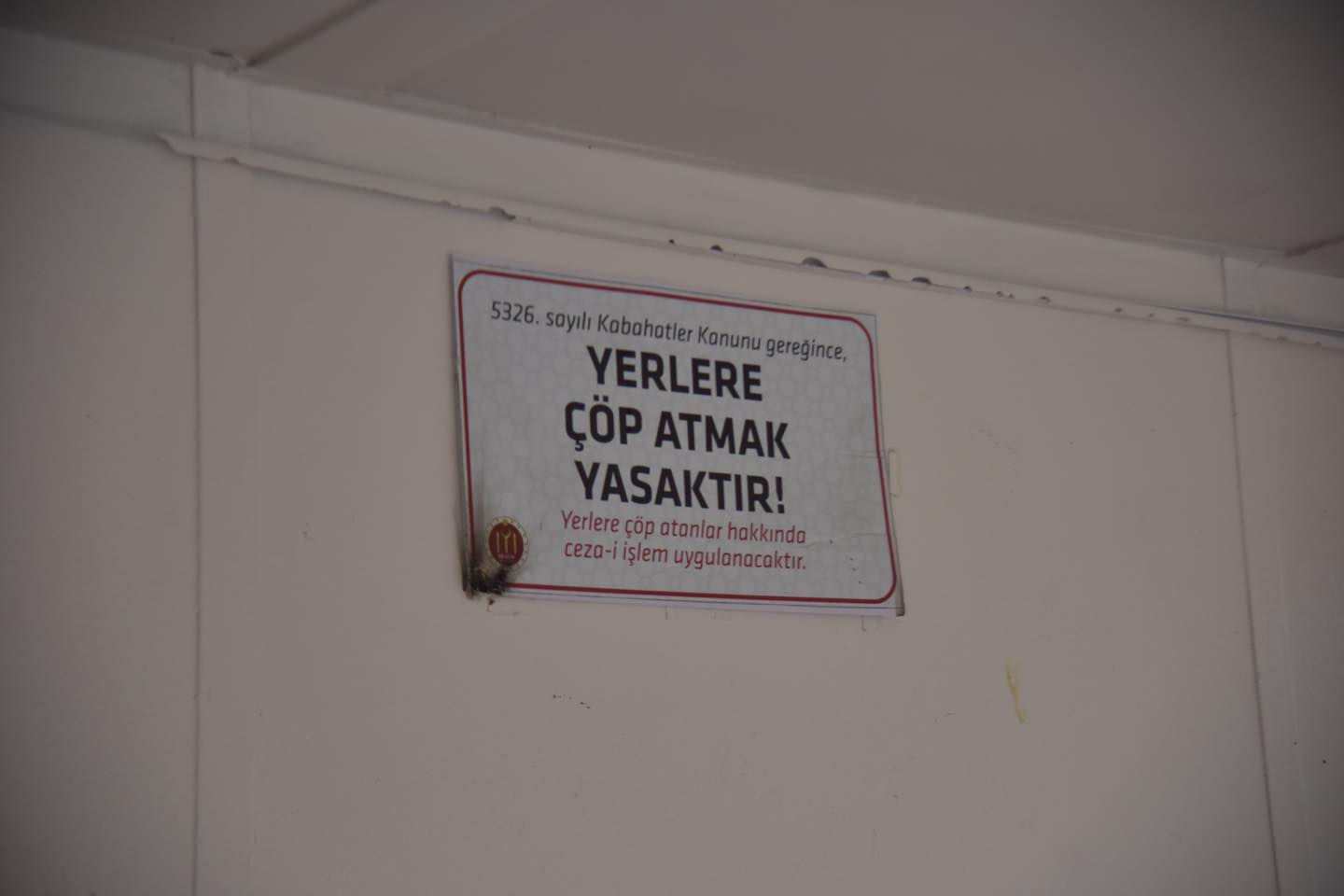 Camları Kırdılar Kameralara Zarar Verdiler 3153
