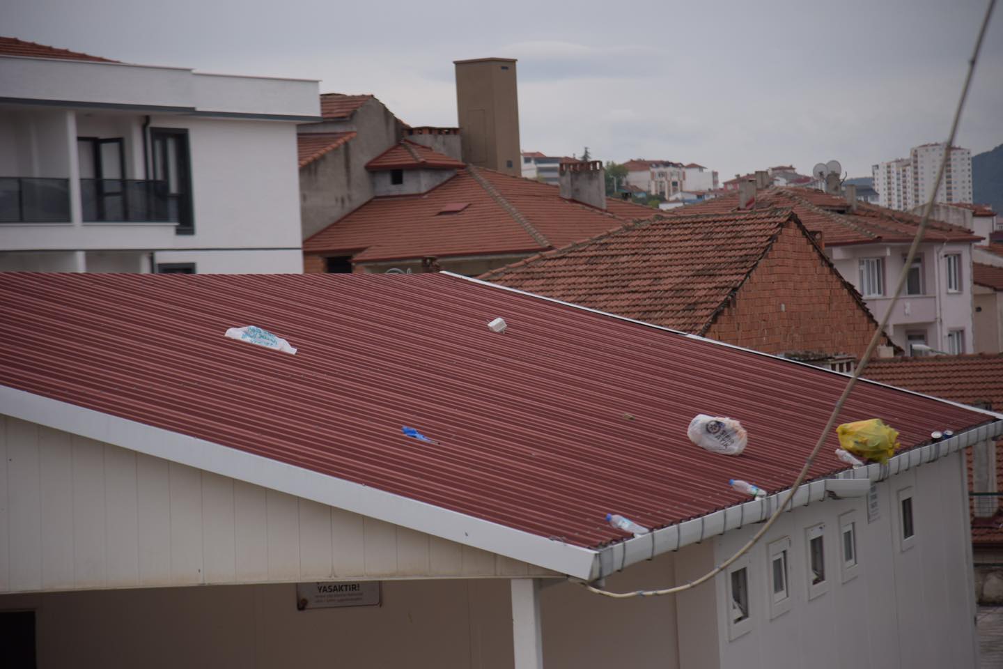 Camları Kırdılar Kameralara Zarar Verdiler 3155