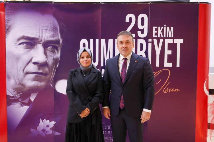 Cumhuriyet In 102 Yili Resepsiyonla Taclandirildi 4618 (1)