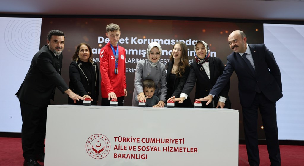 Kadınlar Değiştiriyor, Dönüştürüyor, Güçlendiriyor 2897