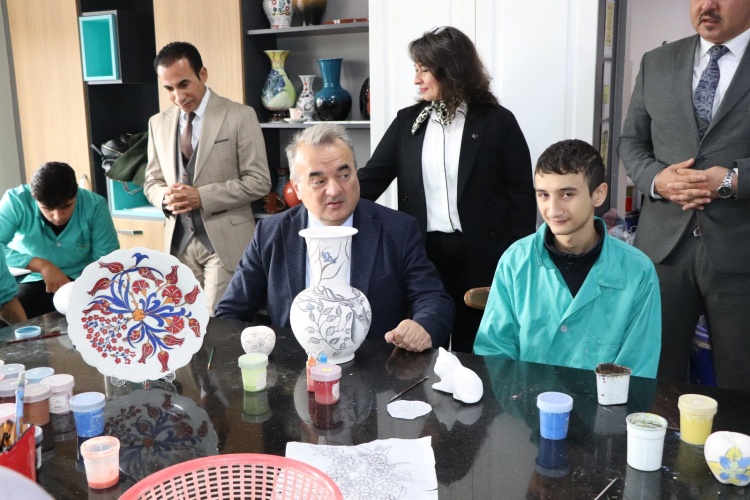 Kaymakam Öztürk’ten Eğitime Yakın İlgi 4183