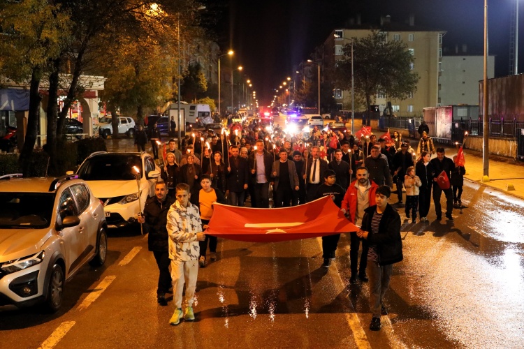 S O G U T 039 T E 102 Y I L C O S K U S U S O K A K L A R I S A L L A D I 4523