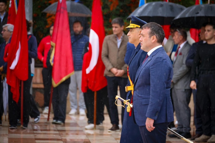 Y A G M U R D I N M E D I C U M H U R I Y E T C O S K U S U A Z A L M A D I 4522