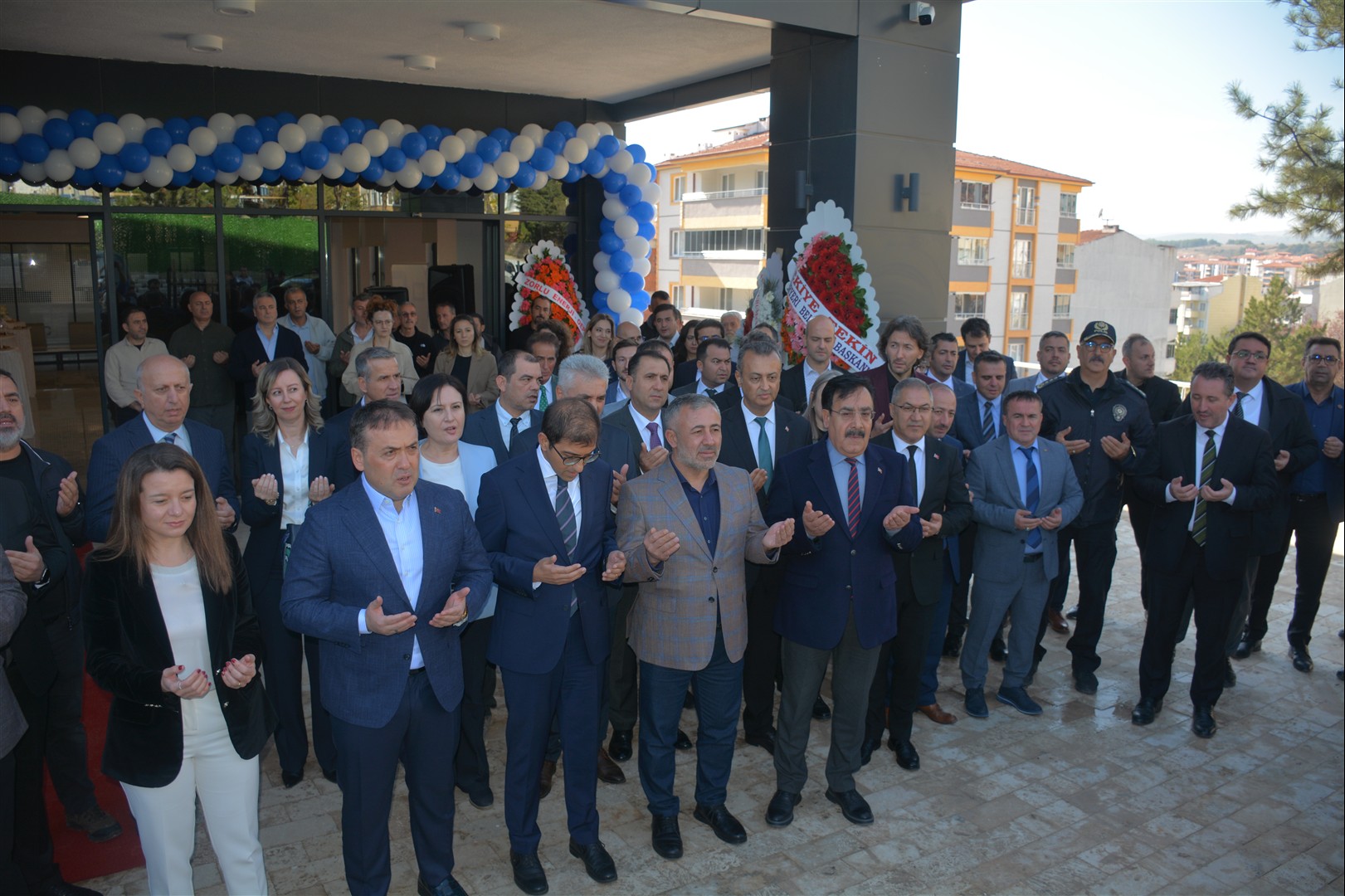 B I L E C I K E E N E R J I S I Y U K S E K Y E N I H I Z M E T B I N A S I 4917